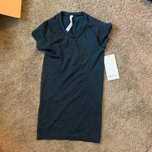 Lululemon Swiftly Tech SS Crew NWT